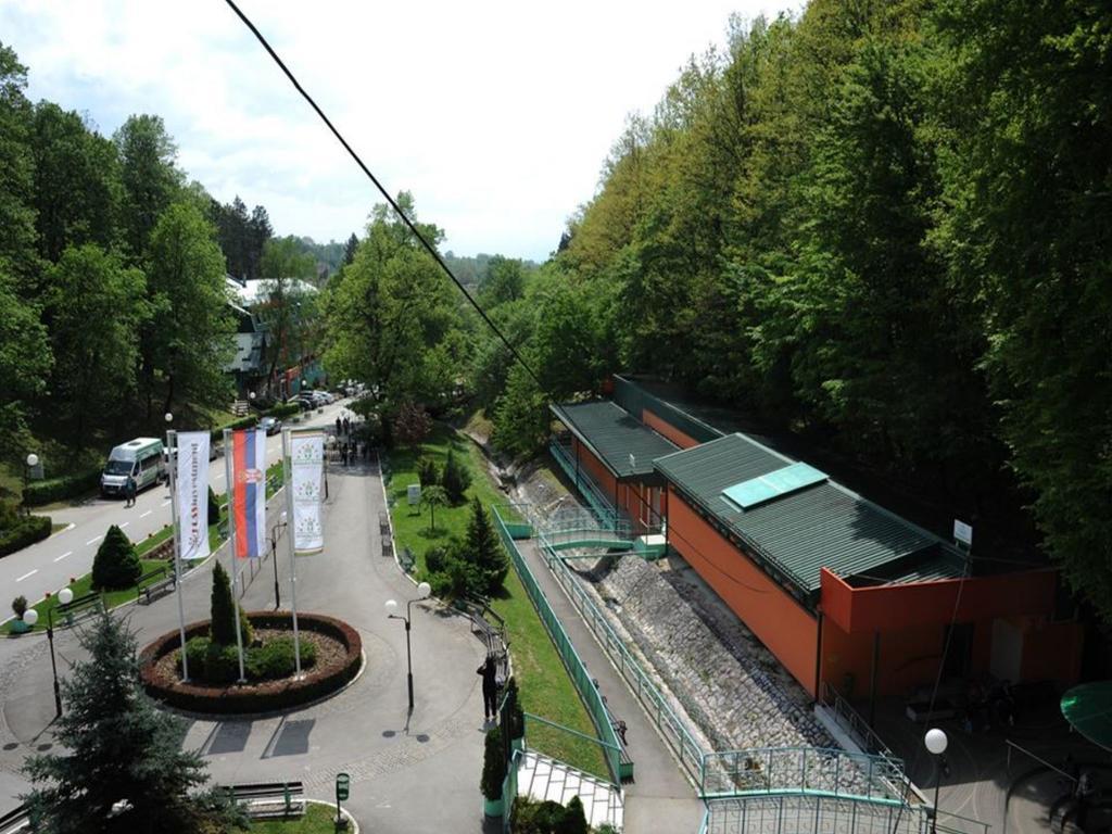 Guesthouse Edelnice Gornja Trepca Ngoại thất bức ảnh